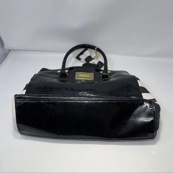 Betsey Johnson Black White Striped Purse Bow Rare Y2K EUC Chic Glam - Picture 8 of 12